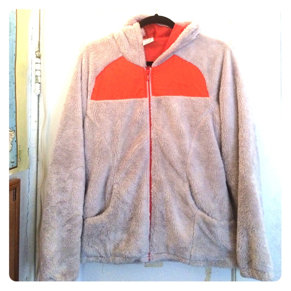Adidas hooded sports active jacket 🍅