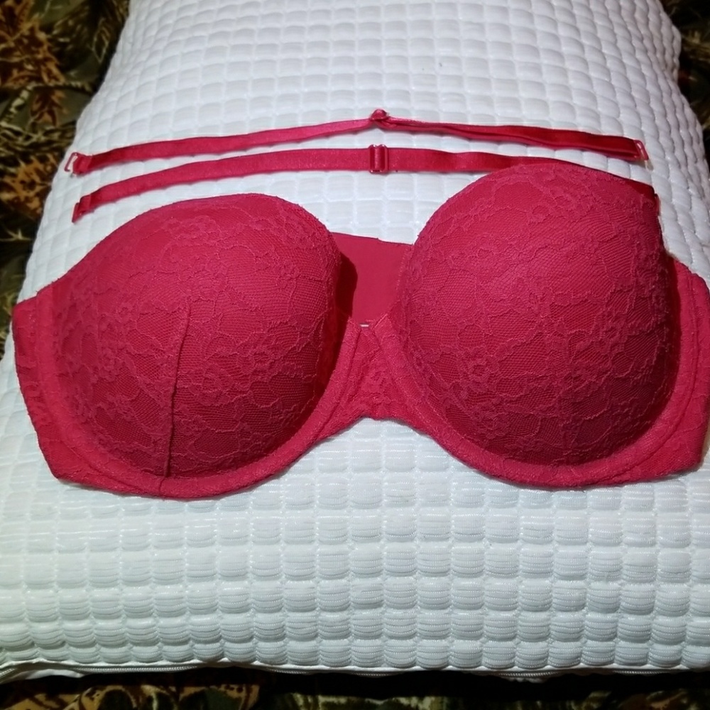 VS Multi way bra in Red
