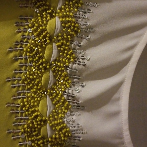 Top - Picture 2 of 2