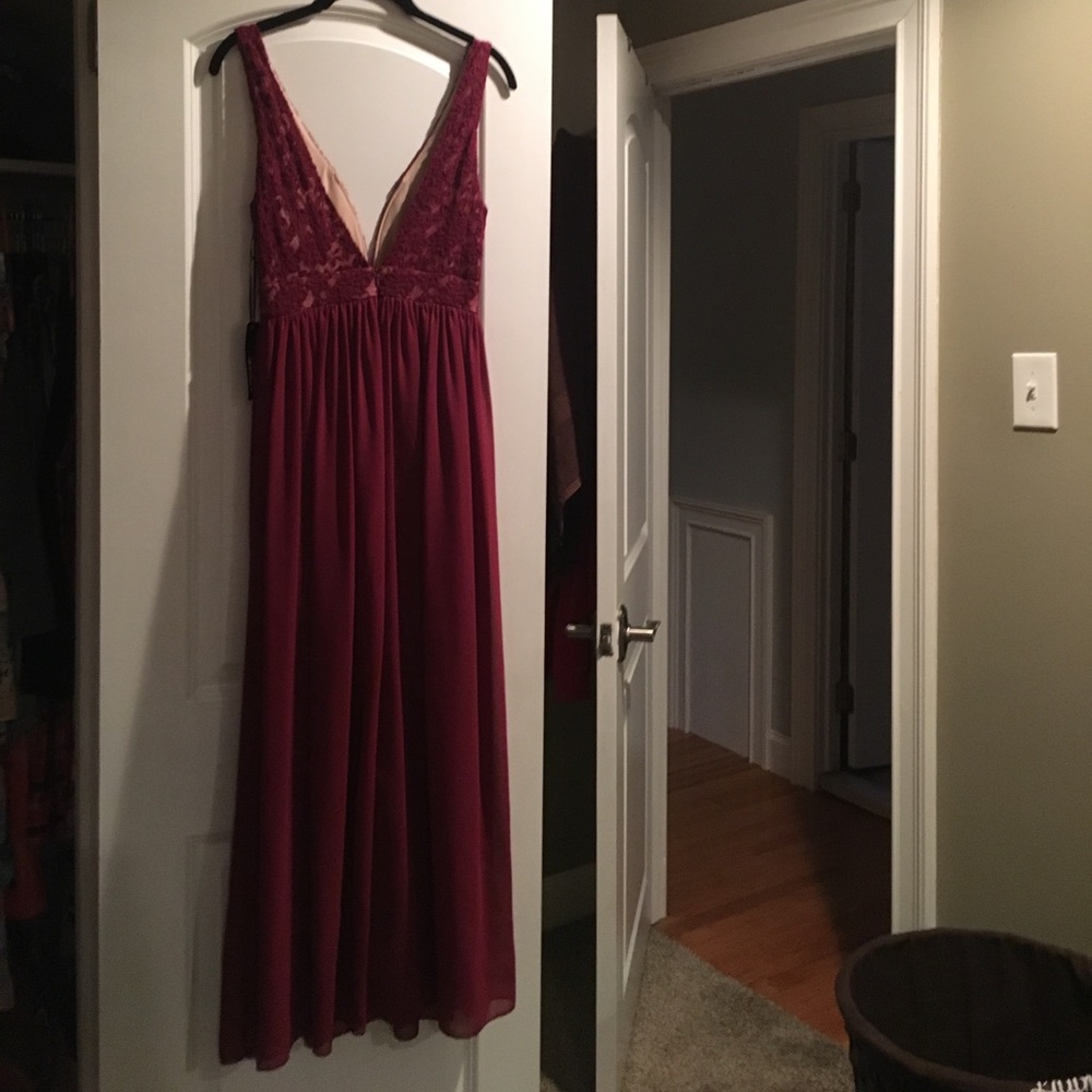 Lulus dress size small never worn!