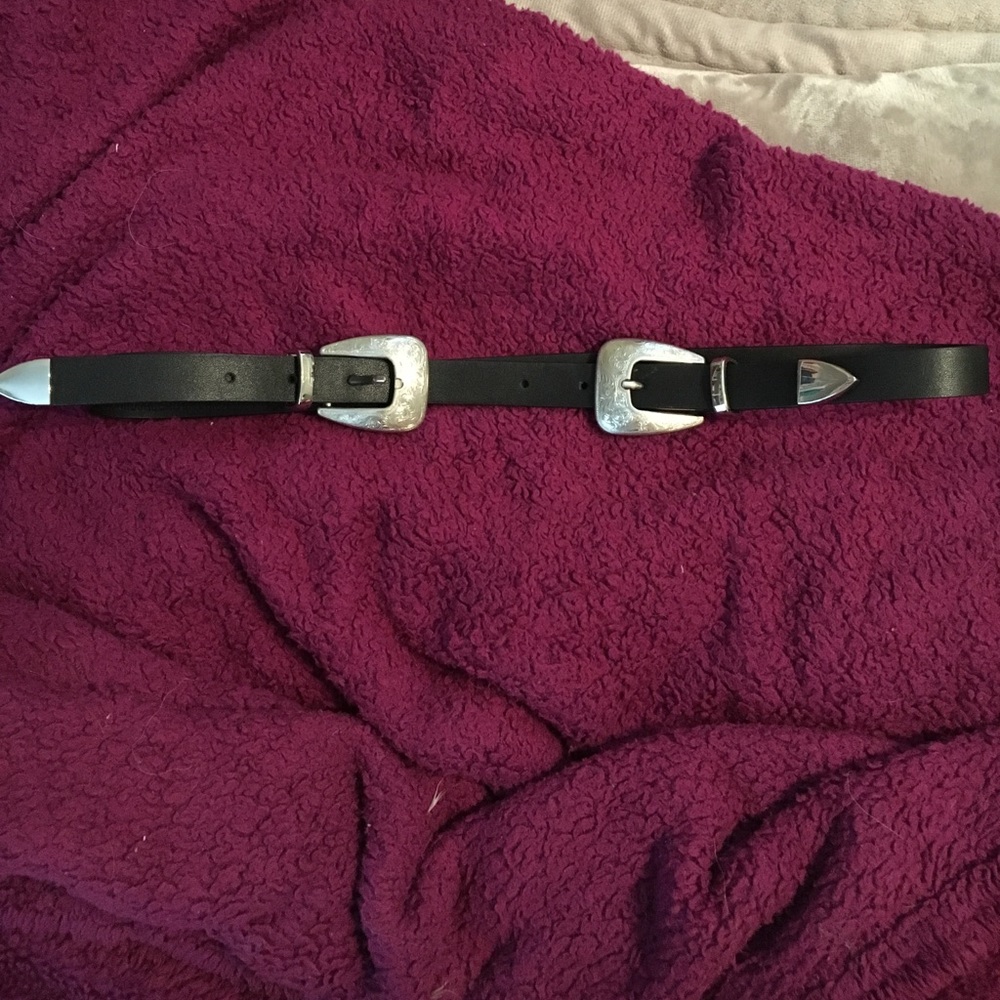 Double buckle belt