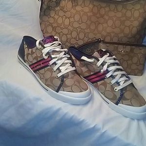 COACH TENNIS SIZE 10