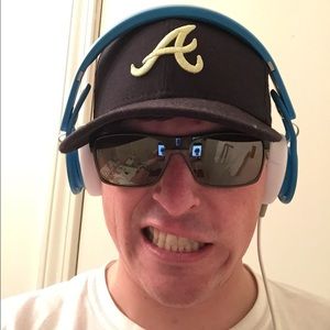 Meet your Posher, Ethan