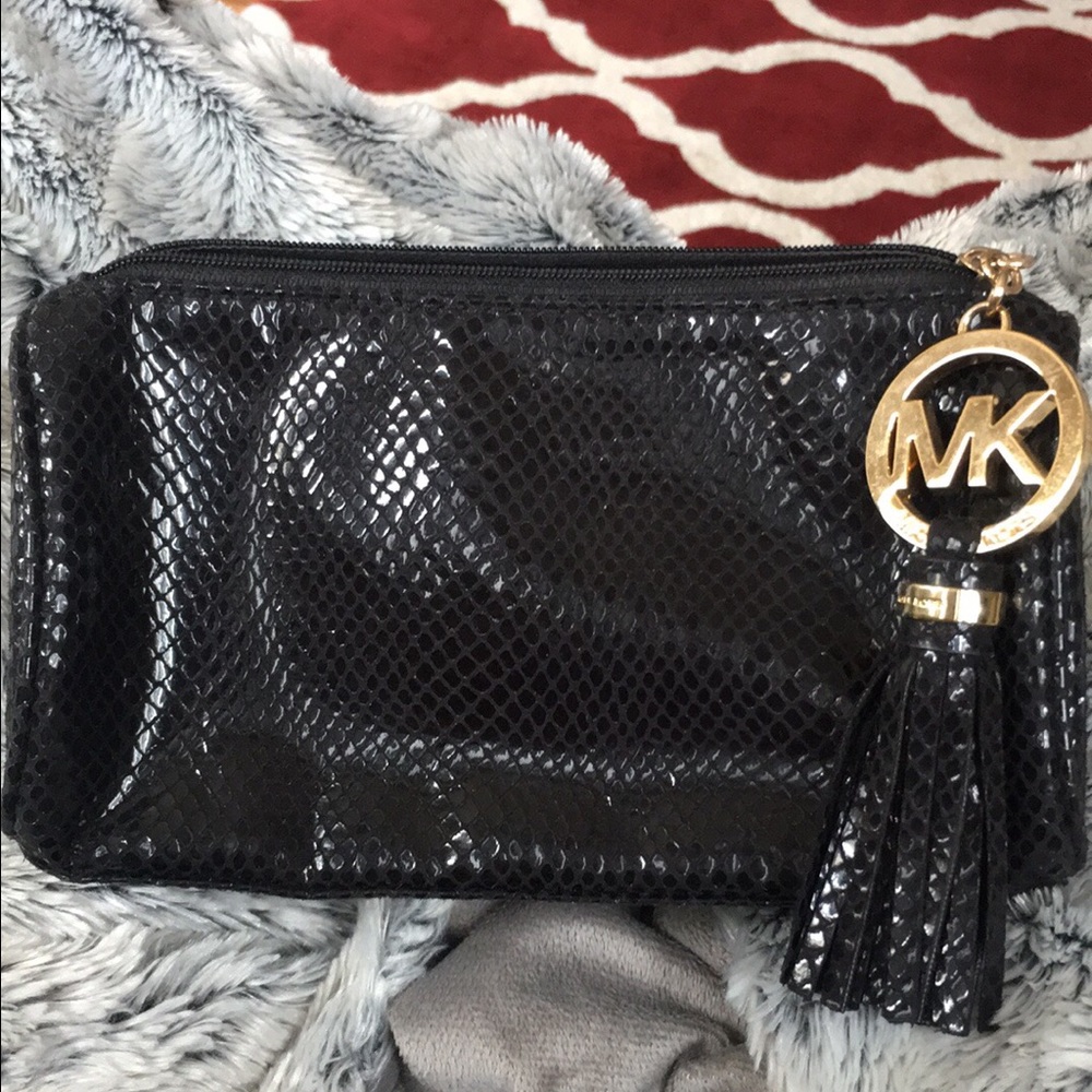 Micheal Kors make up bag