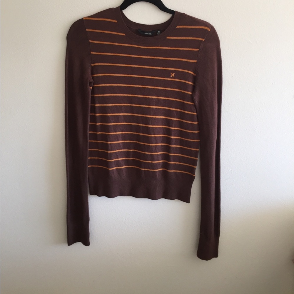 Hurley skater long sleeved sweater.