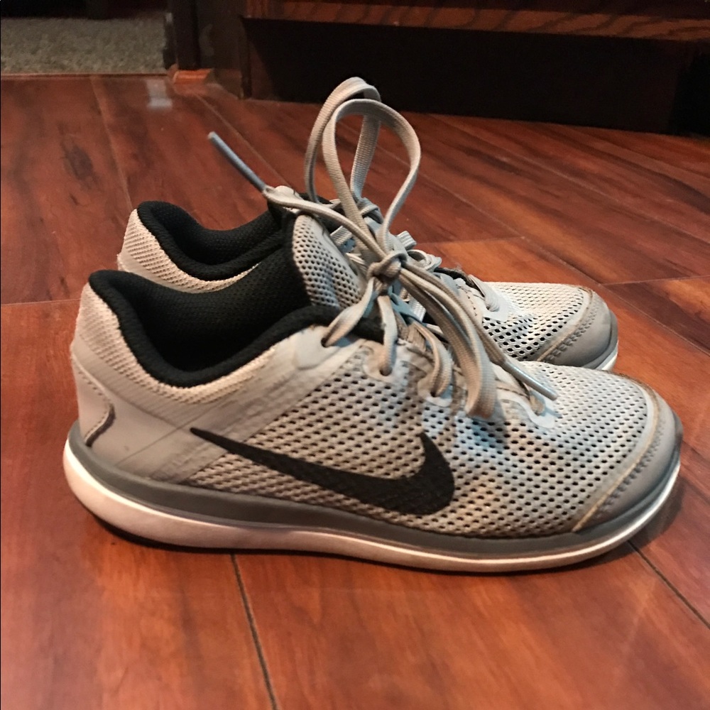 Toddler boys Nike shoes