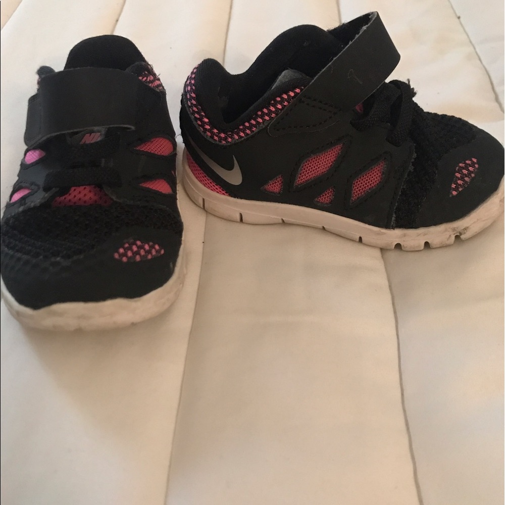 Nike baby girl shoes