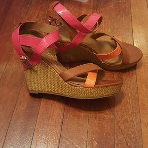 Summer wedges