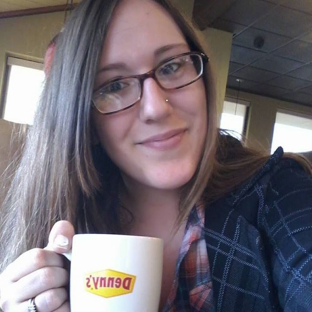 Meet your Posher, Tiffany