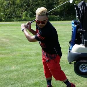 Meet your Posher, Jay