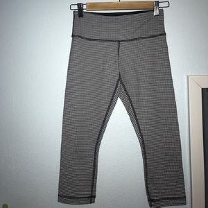 Blue and white checkered lulus!