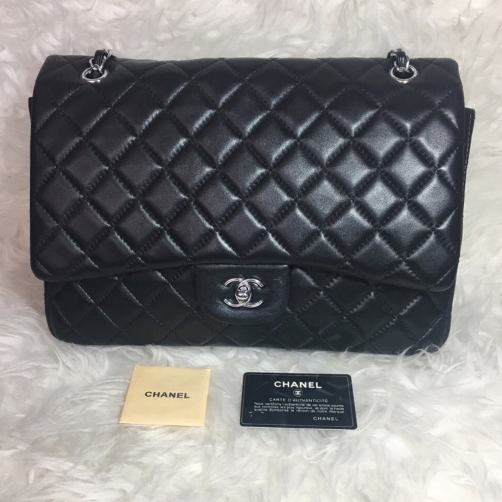 ✖️ON HOLD FOR @aprilflowers315 ✖️ Chanel Maxi Flap