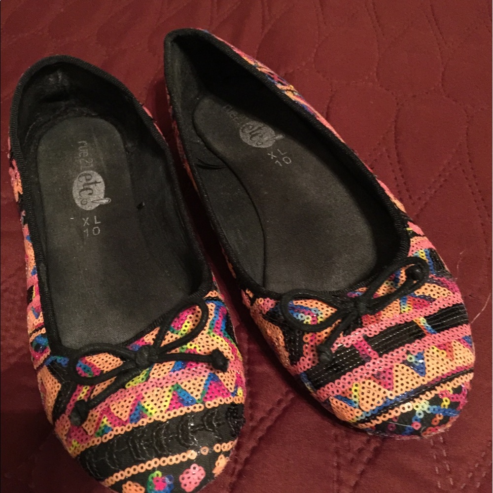 Sequins multi color shoe