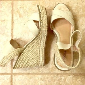 EUC Merona Wedge Sandals