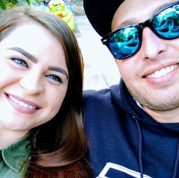 Meet your Posher, Kasandra - Picture 1 of 1