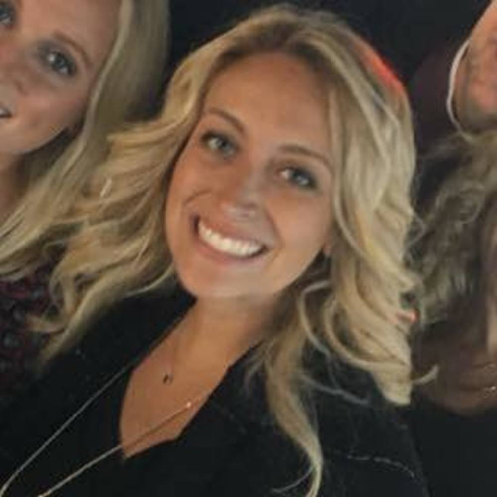 Meet your Posher, Gina
