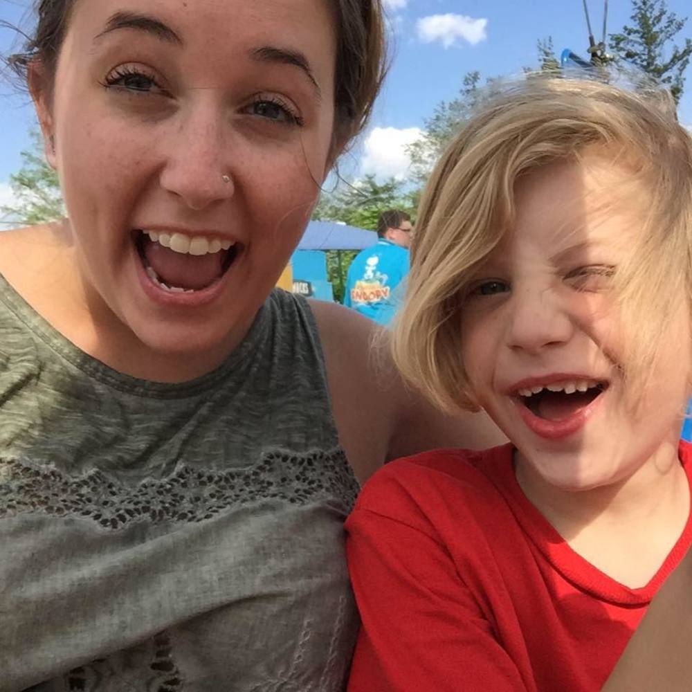 Meet your Posher, Taylor