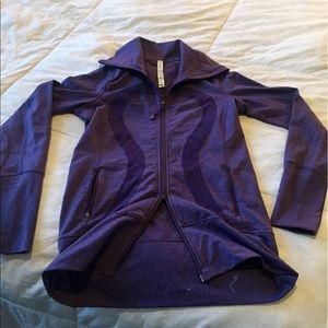 Lululemon Wear With All Jacket Size 6 - Purple
