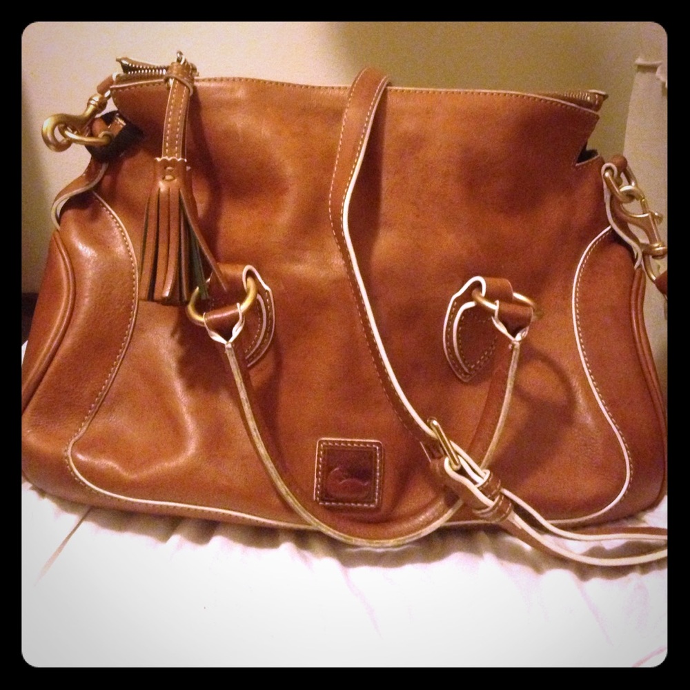 Dooney & Bourke bag