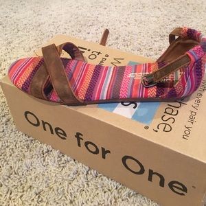 TOMS Sandals