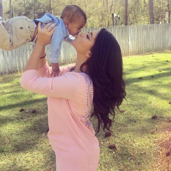 Meet your Posher, Brittany. AlexandriasShoppe.com - Picture 2 of 6