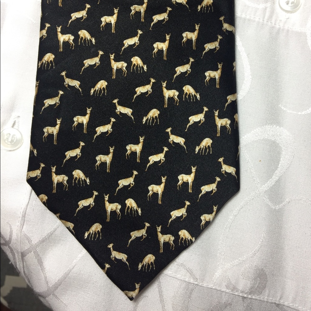 Museum Artifacts deer tie