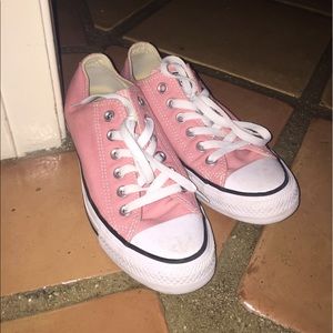 Pink Converse All Stars