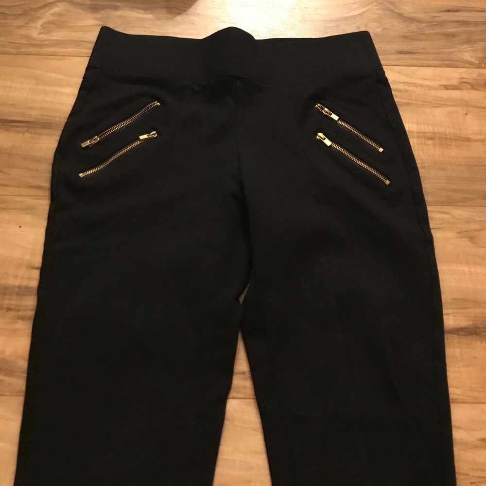 Leggings with 4 zippers