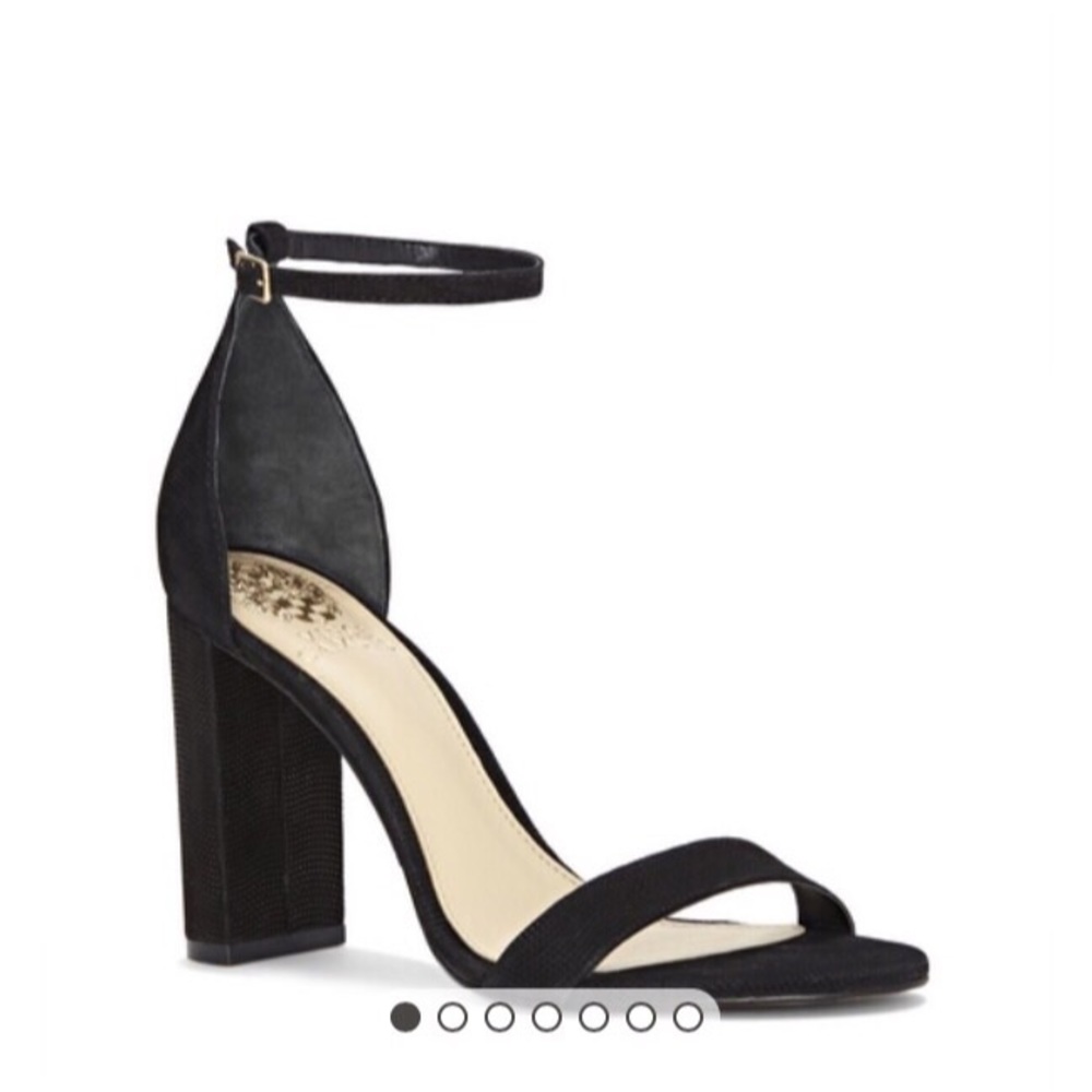 Vince Camuto Pumps