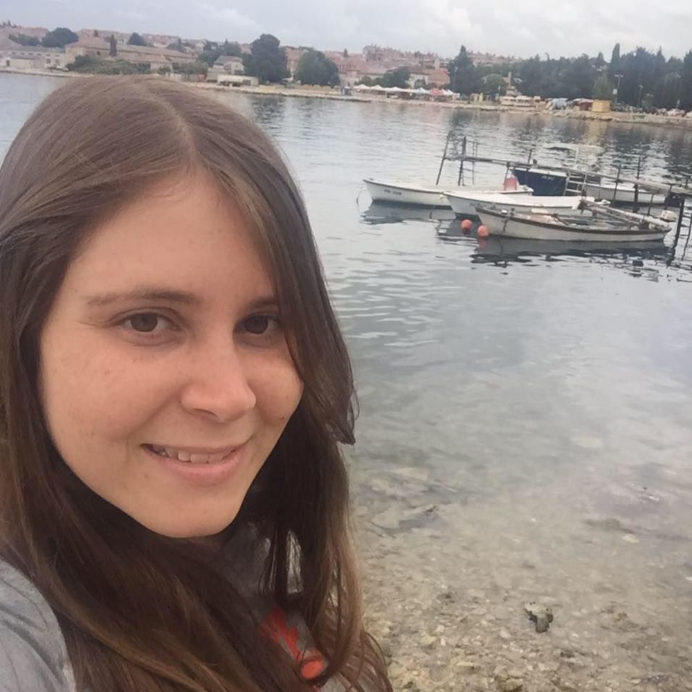 Meet your Posher, Stephanie