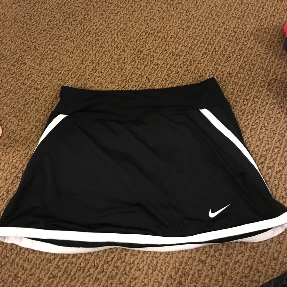 Nike tennis skirt