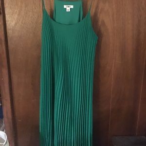 Cato. Green asymmetrical hem shift dress.