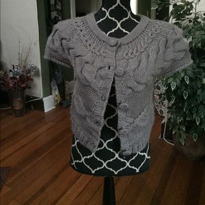 Grey chunky, fitted sweater