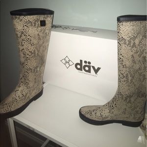 Make an offer! Rain boots