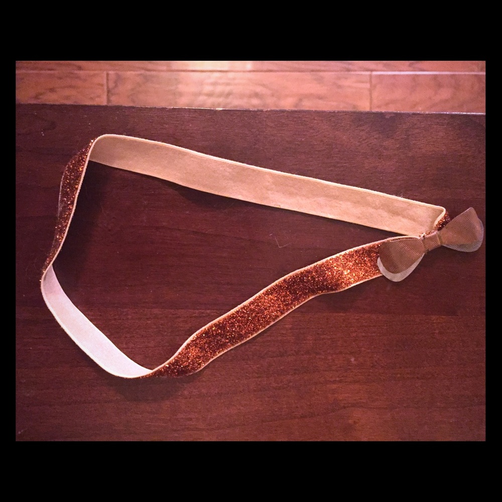 Free with purchase!!! Super cute stretchy headband