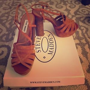 Steve Madden Gingur Chestnut Suede