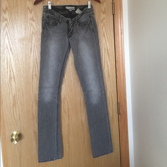 Beverly Straight Leg Jeans - Picture 2 of 10