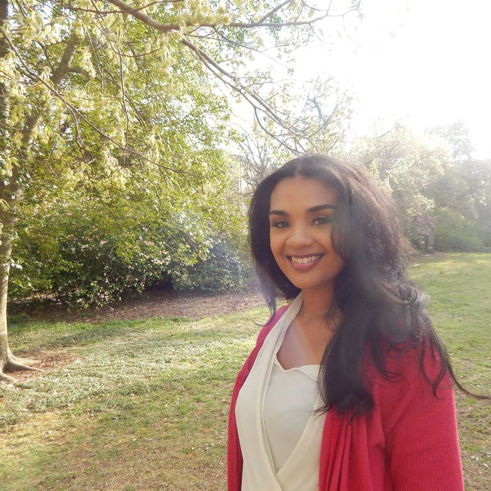 Meet your Posher, Adriann