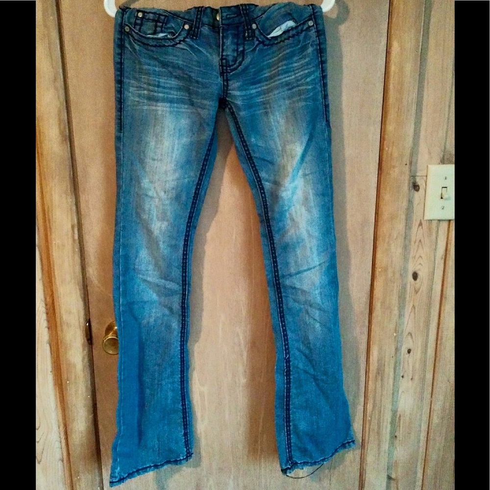 Jeans