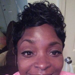 Meet your Posher, Lajuana wana