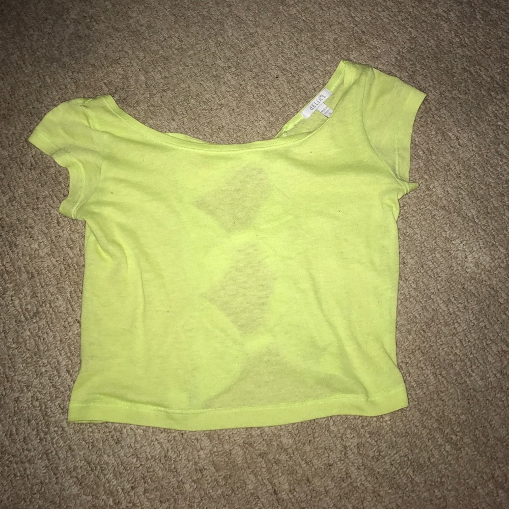 Neon yellow crop top short sleeve