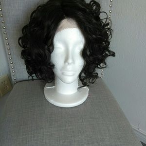 Lady wig