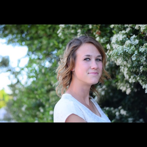 Meet your Posher, Cosette - Picture 1 of 1