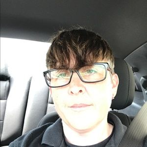 Meet your Posher, Robin