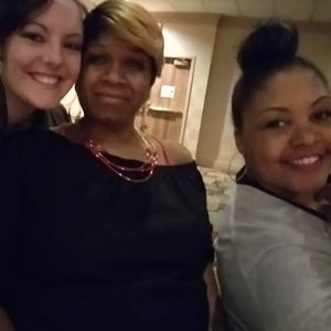 Meet your Posher, Tina