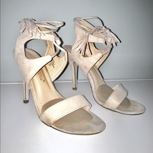 Just make an offer! Nude heels with tassel
