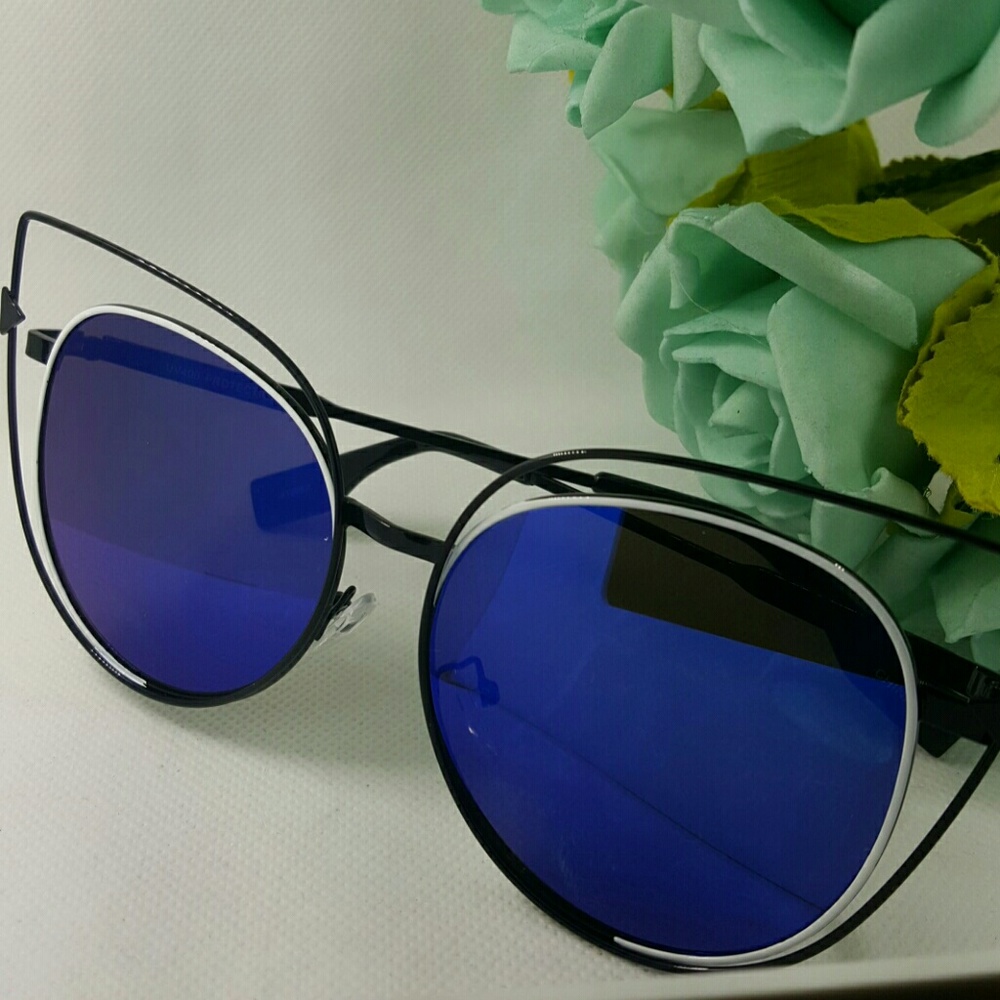 Just arrived  cat eye women 100% uv protection mir - Picture 2 of 3