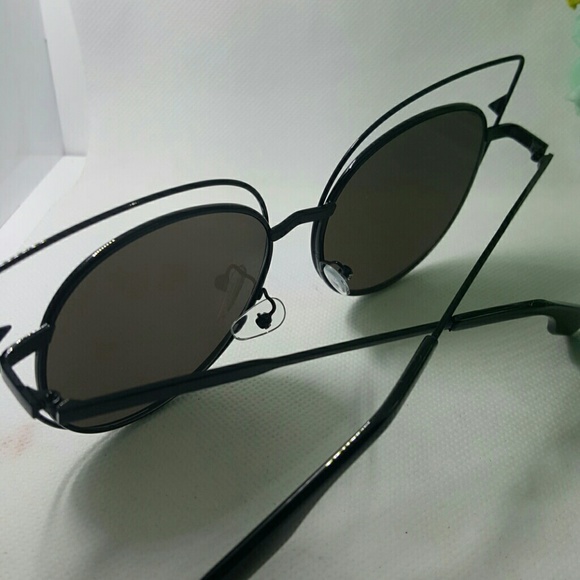 Just arrived  cat eye women 100% uv protection mir - Picture 3 of 3