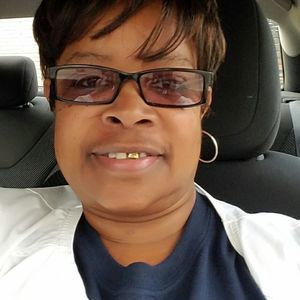 Meet your Posher, Lucy