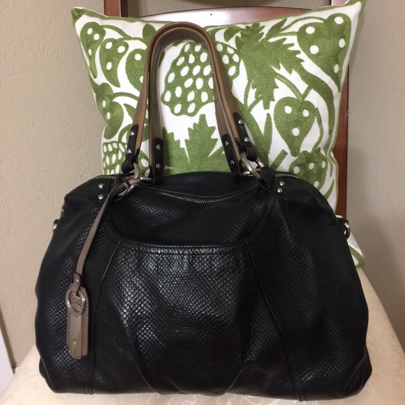B. Makowsky "Bridgett" Black/Truffle Satchel - Picture 1 of 6
